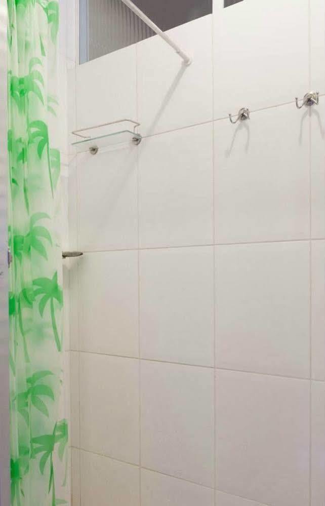 Abraco Carioca Favela Hostel Rio de Janeiro Extérieur photo
